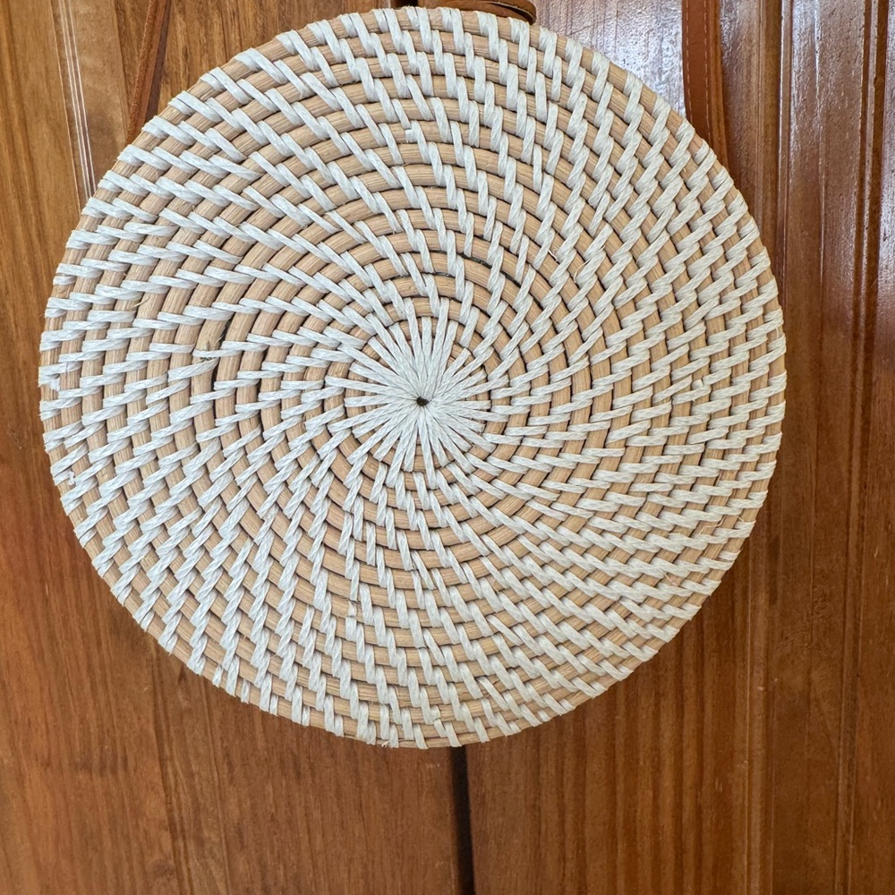 Handcrafted Purse - Picture 4 of 5